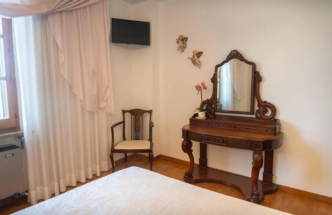 B&B Il Chiostro Assisi-1